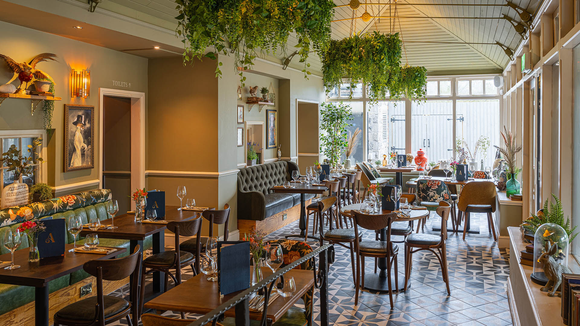 before and after of conservatory