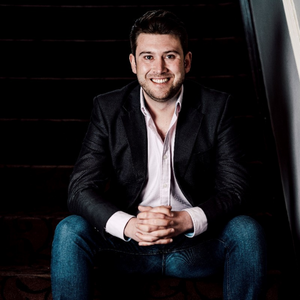 Rob Hattersley, Managing Director at Longbow Bars & Restaurants