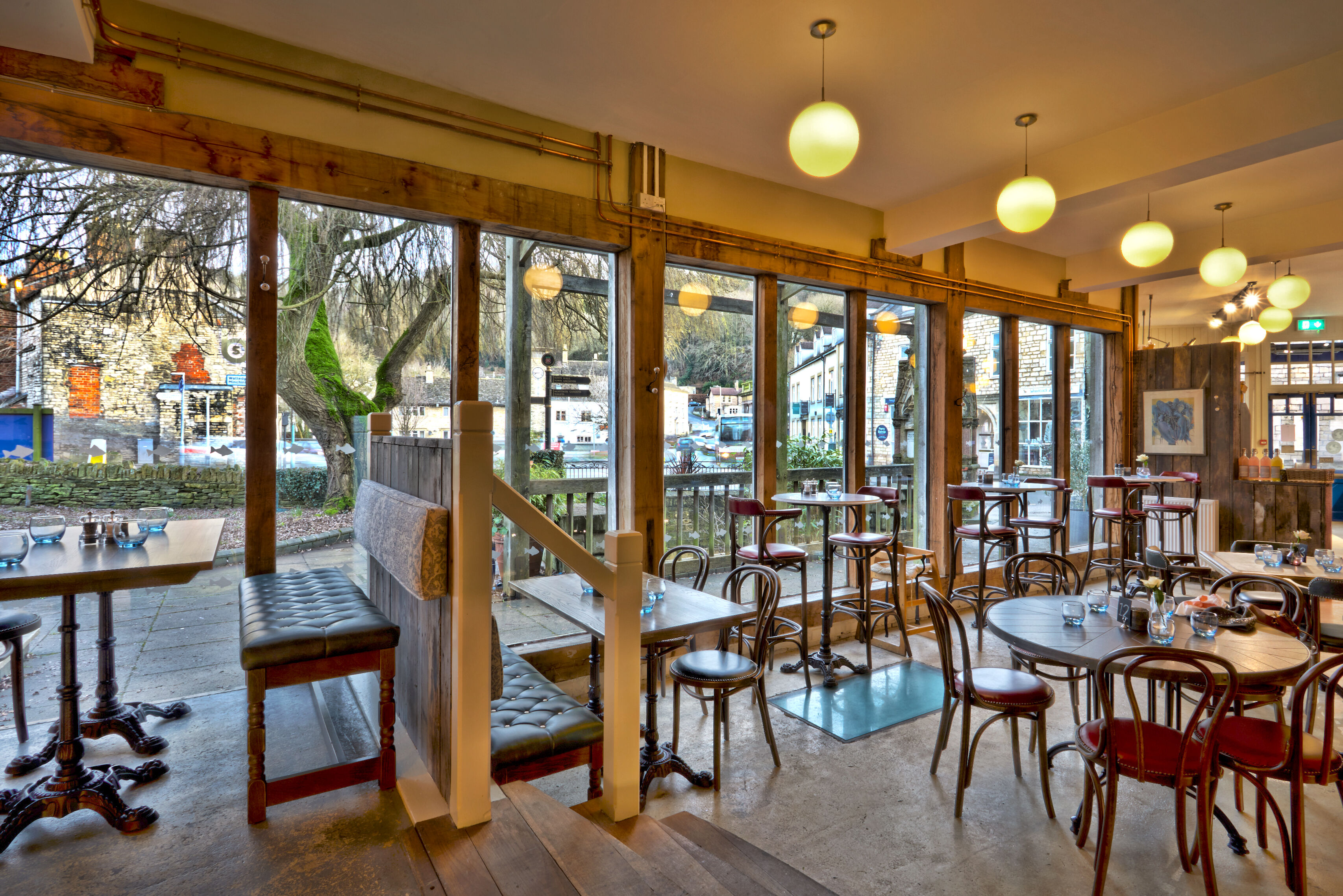 Williams Food Hall Seating and outdoor