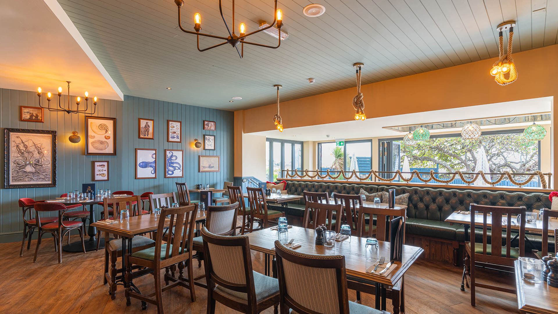 before and after of restaurant 