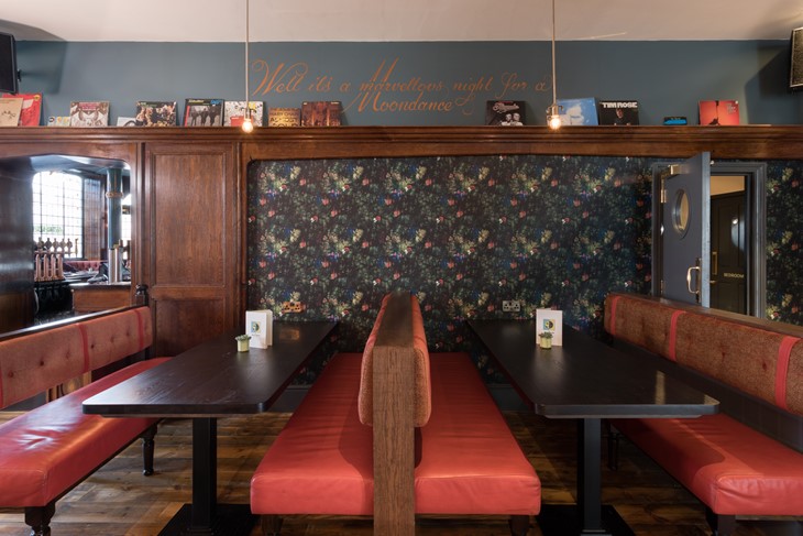 The Half Moon, Herne Hill - Fixed seating