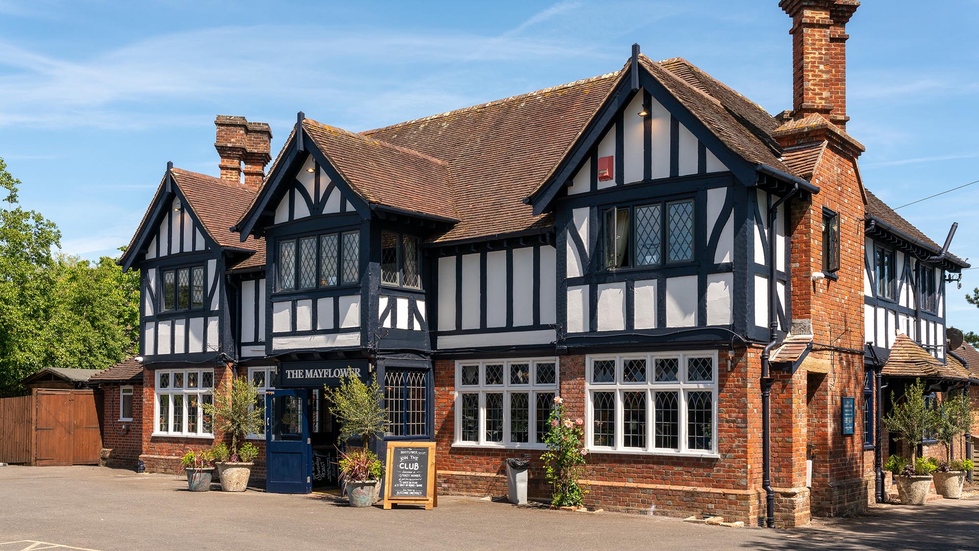 The Mayflower Lymington exterior refurbishment 