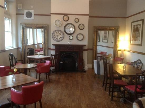 Toll House Inn before and after refurbishment 