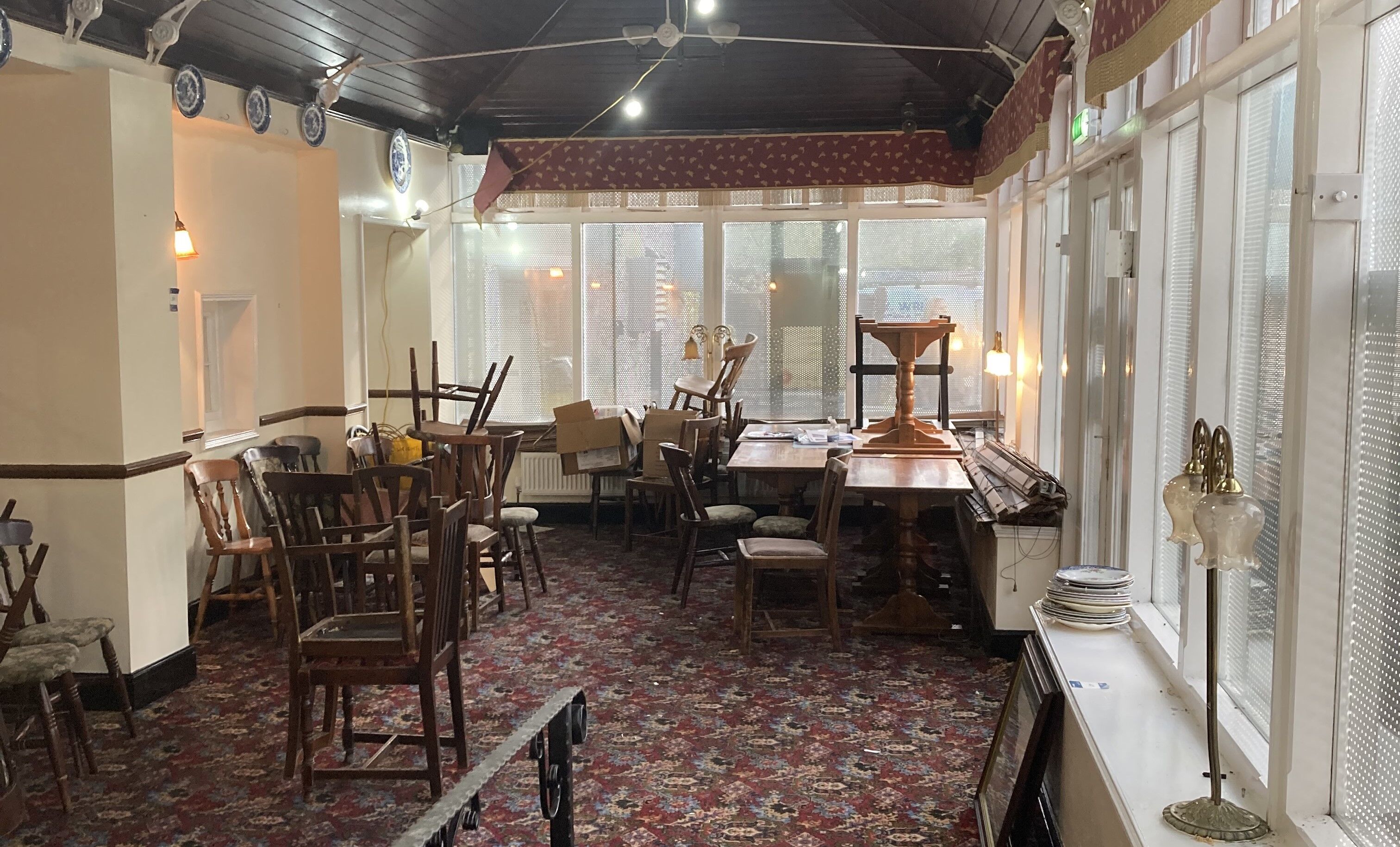 before and after of conservatory