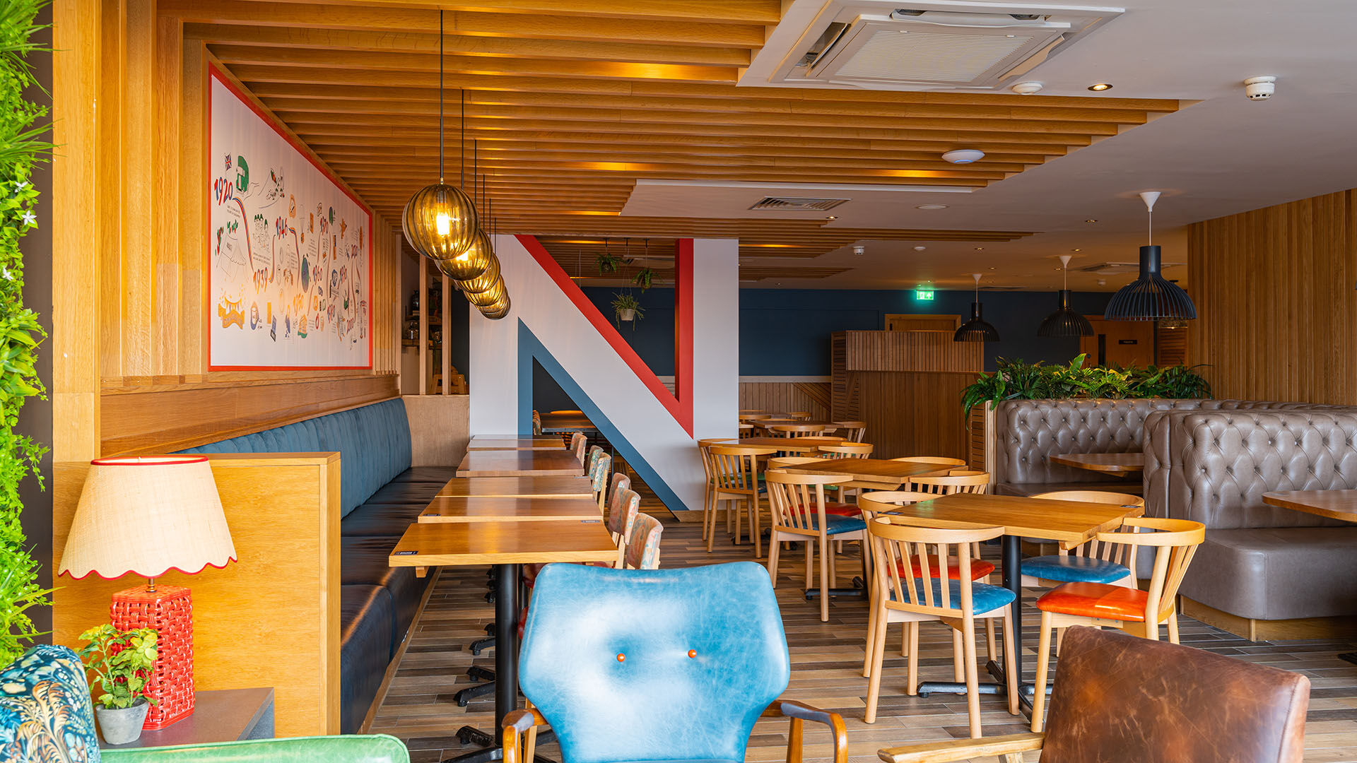 before and after photos of cafe