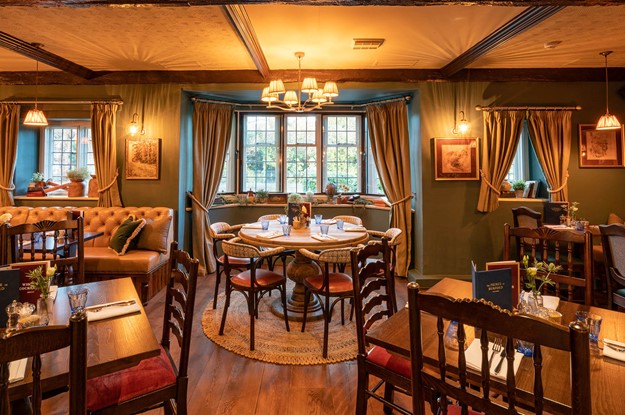Prince of Burford dining area
