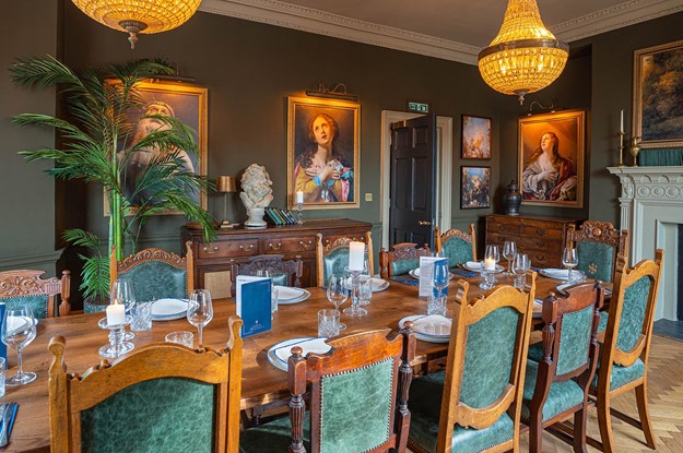 saint and sinner chamber private dining room