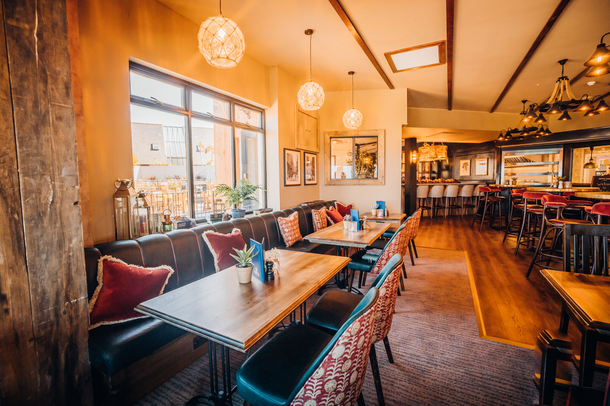 Fit-out project of a pub in Guernsey 