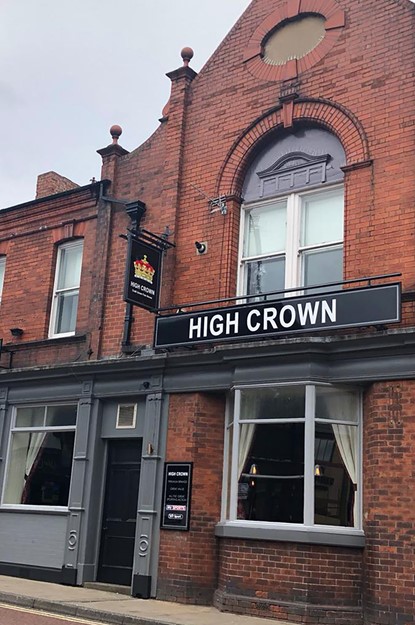 high crown pub sign