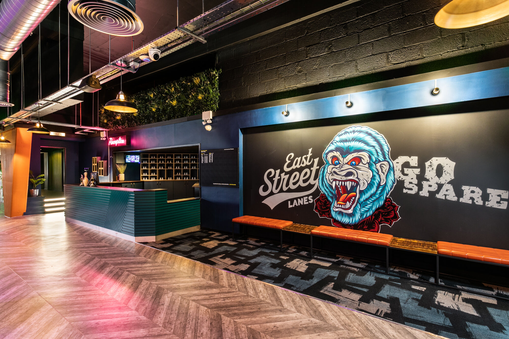 East Street Bar Seating and Reception