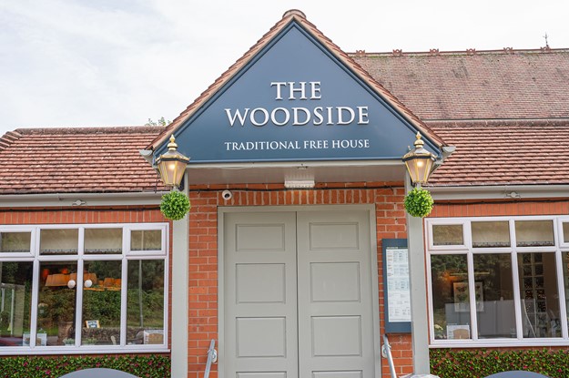 the woodside chesterfield