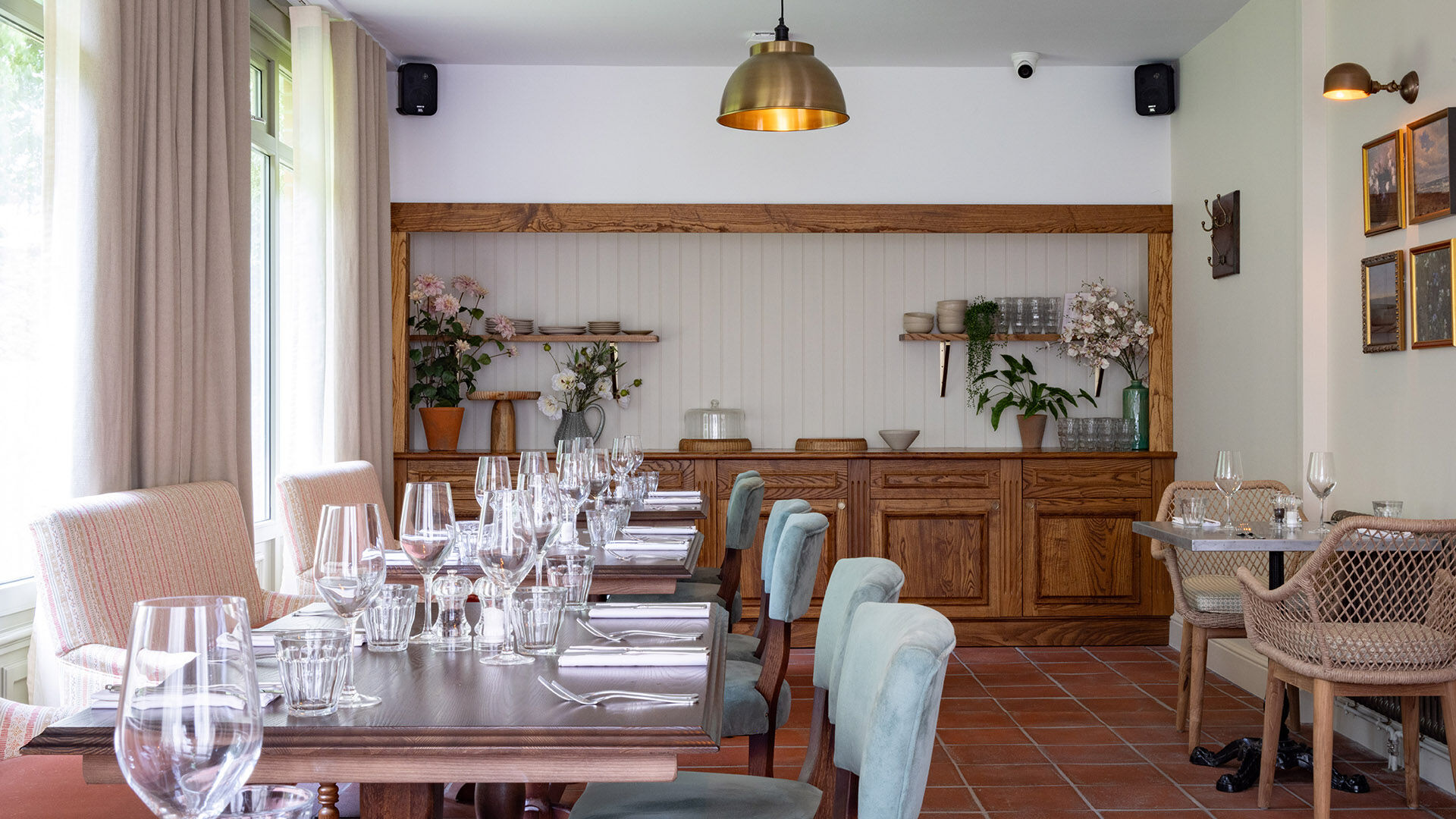 before and after of conservatory