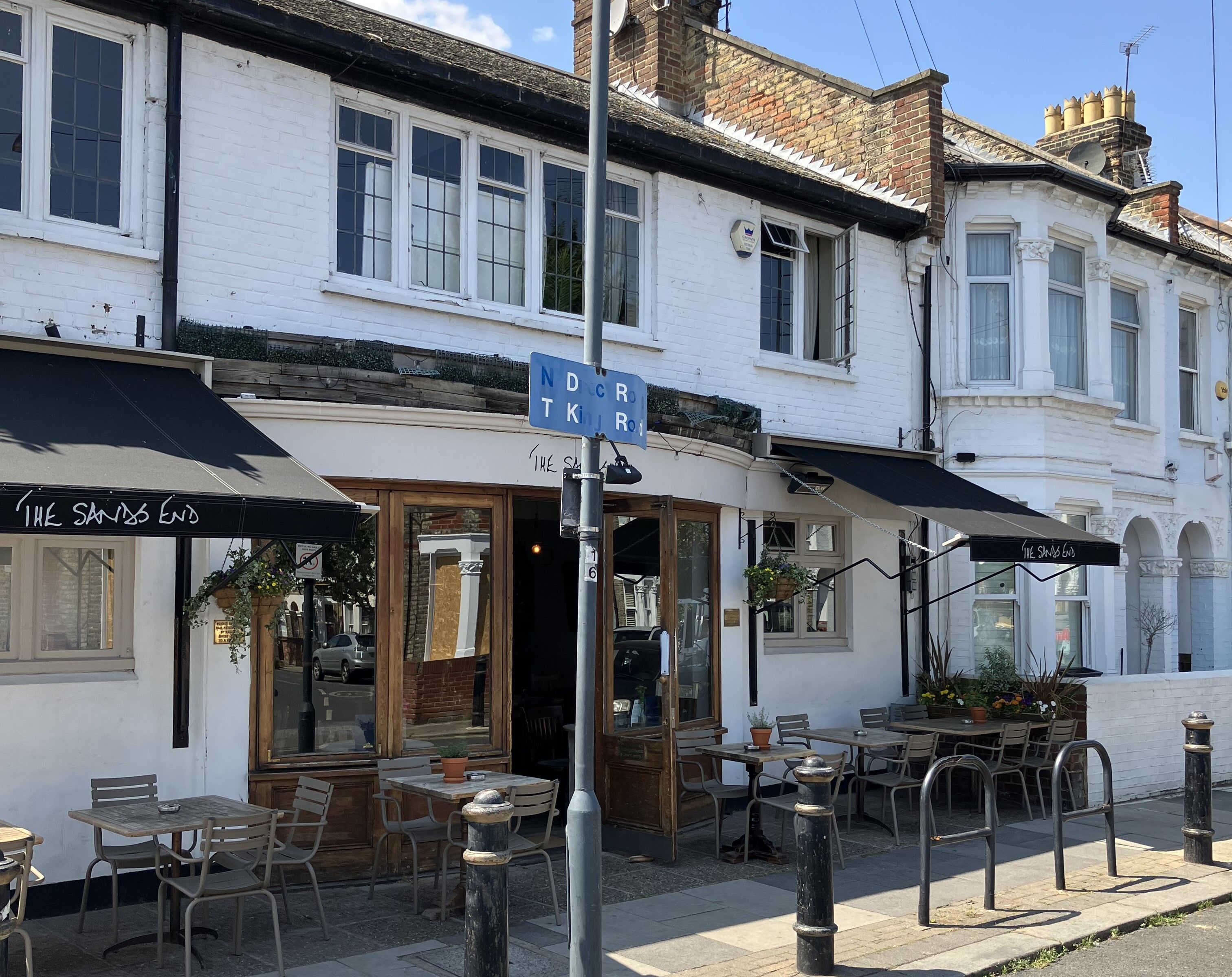 before and after of the fulham arms pub