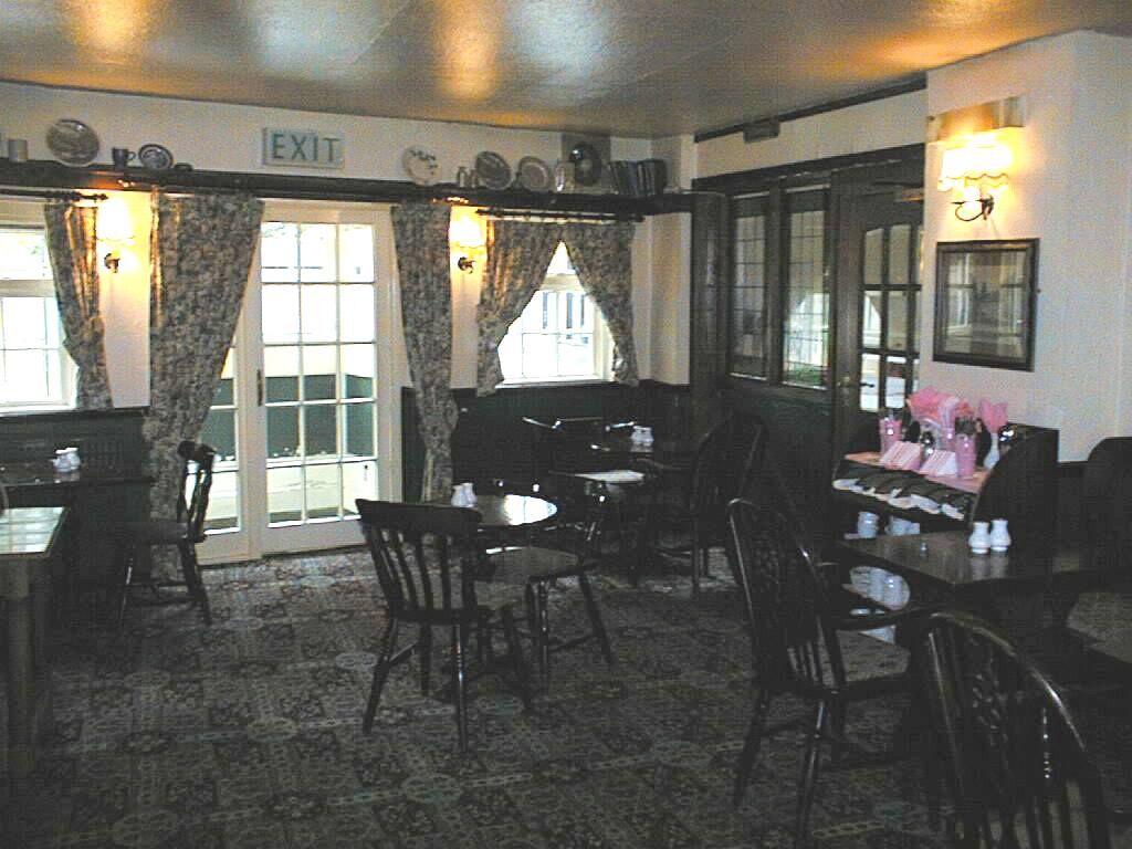 before and after of orangery room