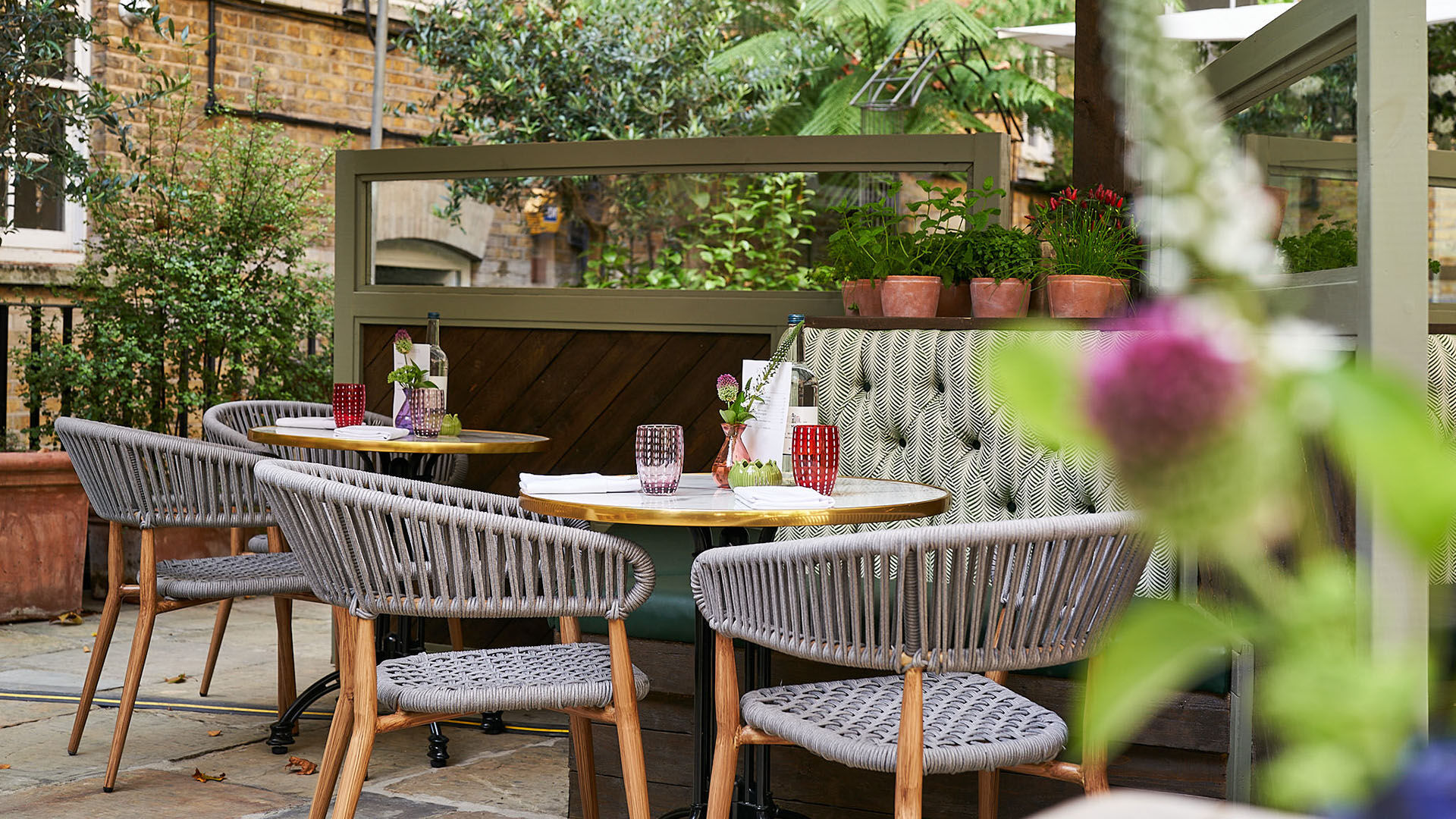 The courtyard and interior fit-out at Stanley's Chelsea 