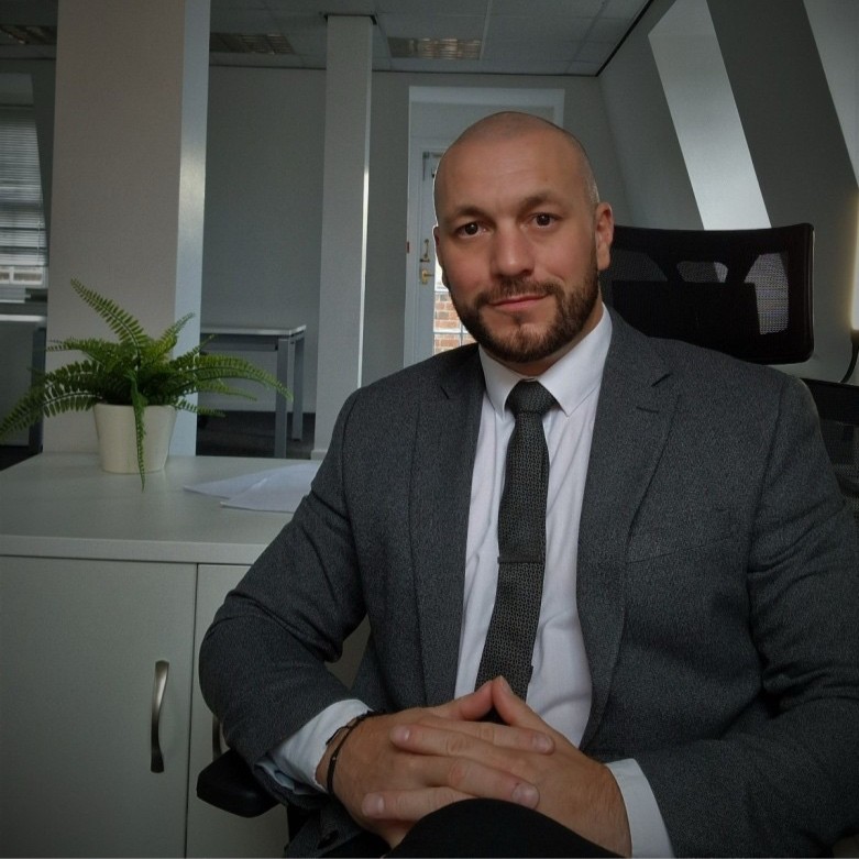 Simon Dickinson, new Concorde MD