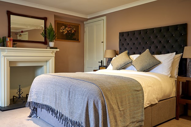 Bedroom at The Horse & Groom in Malmesbury