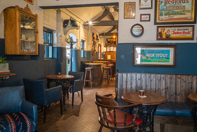 Fulham arms pub interior 